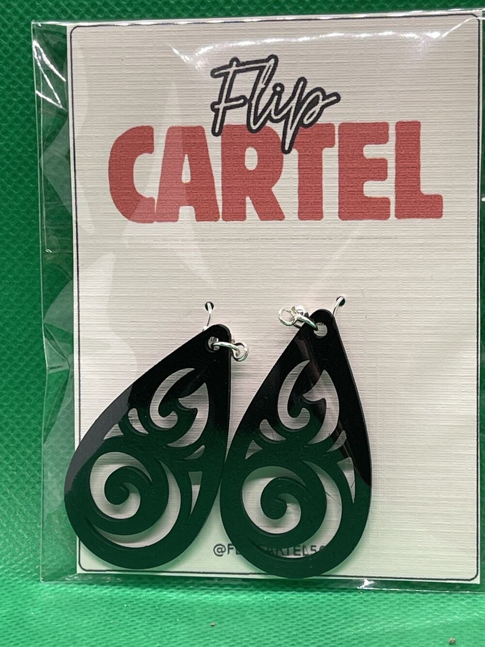 Teardrop 5 Floral Filigree Dangle/Drop Hook Earrings No Stone